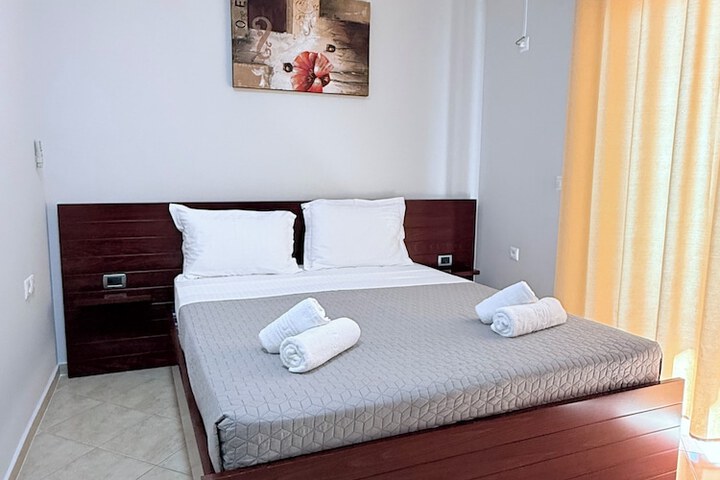 Room 55 of 245