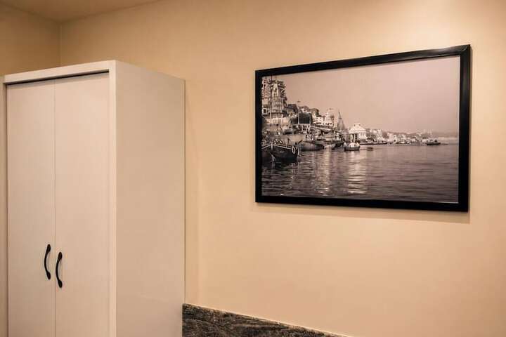 Room 31 of 37
