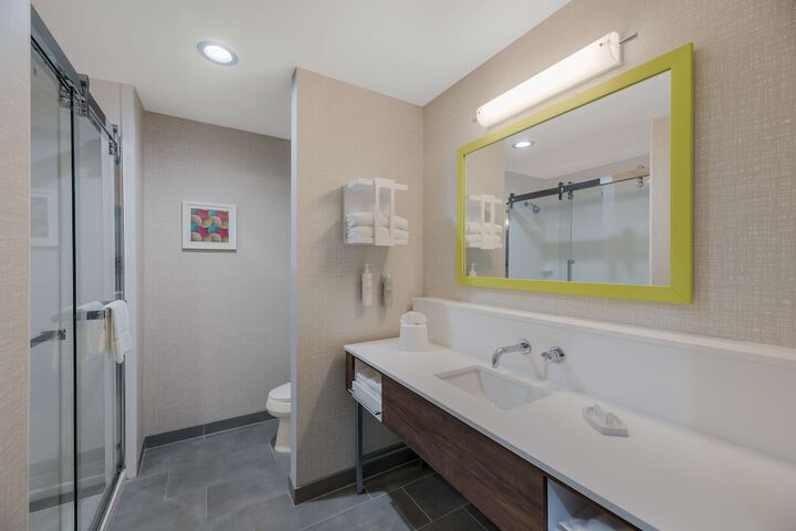 Bathroom shower