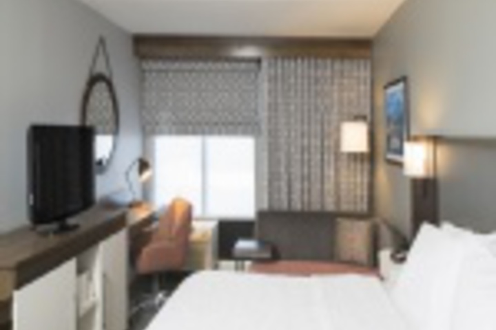 Room 25 of 36