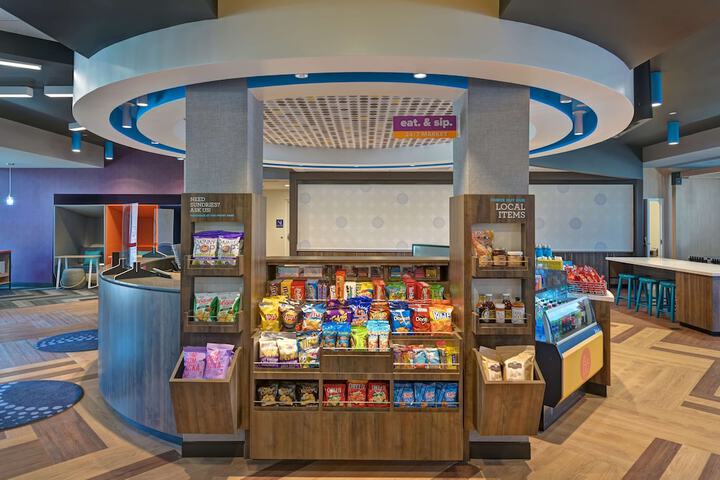 Snack bar