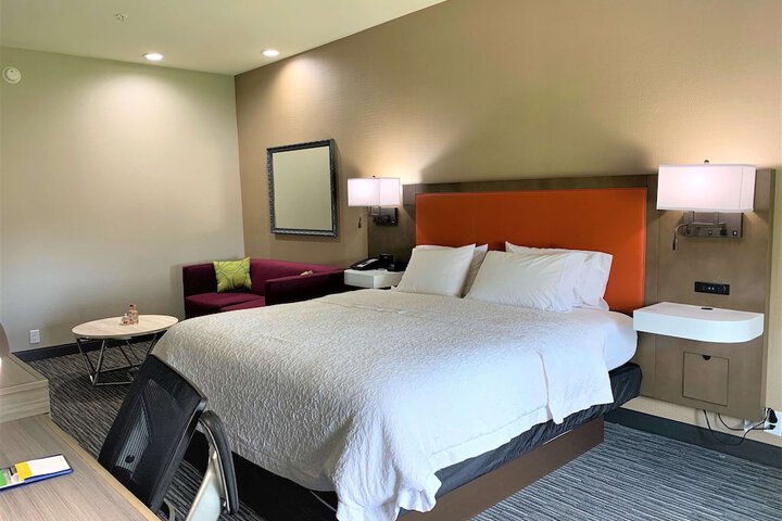 Room 14 of 79