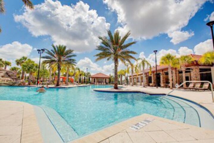 Pool 23 of 39