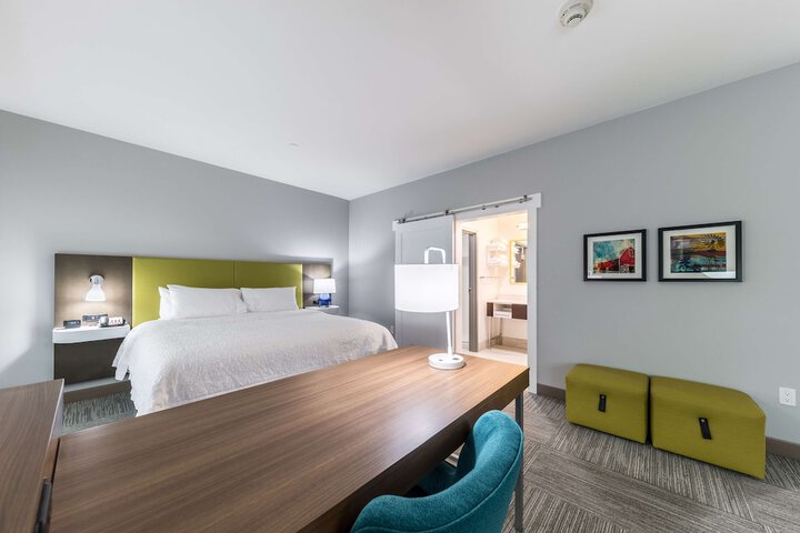 King Room with Sofa Bed and Refrigerator (12 of 13)