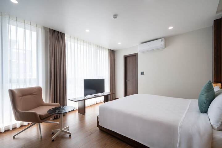 Room 36 of 93