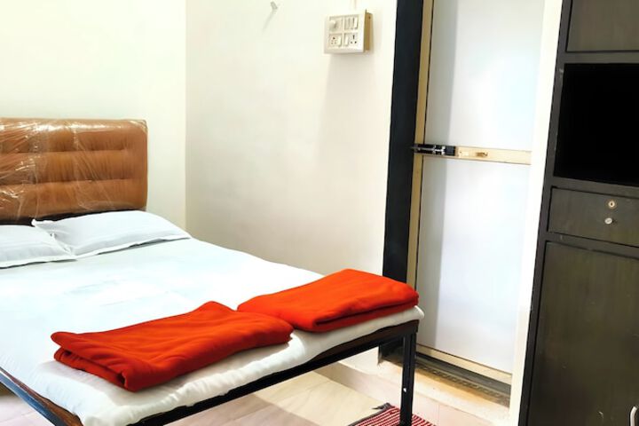 Room 15 of 47