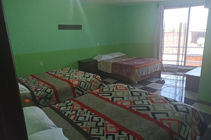 Room 2 of 9