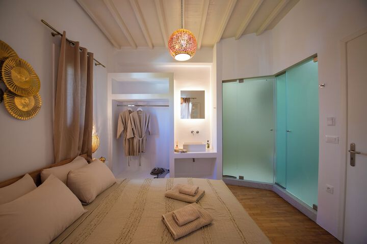 Room 8 of 54