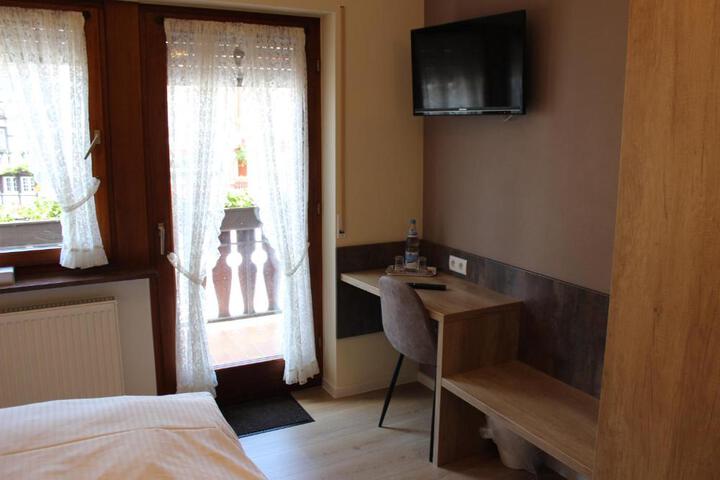 Photo 5