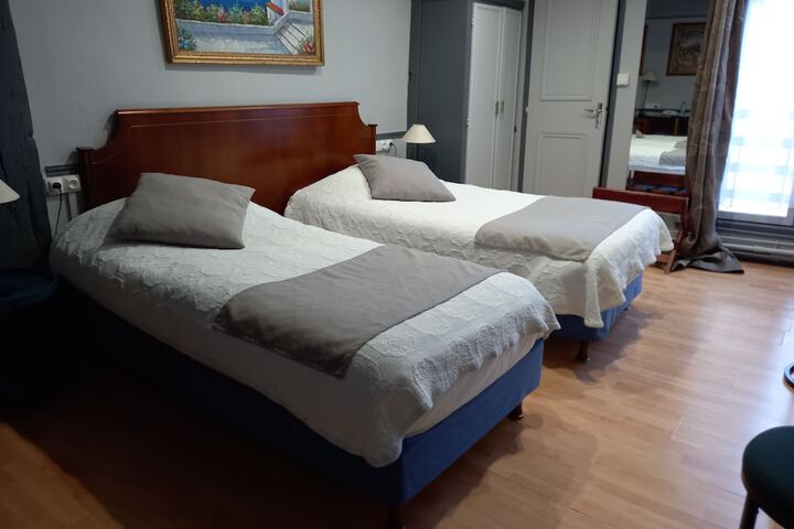 Room 14 of 54