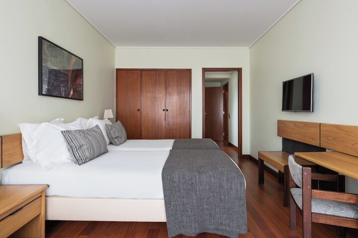 Room 32 of 135