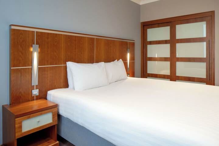 Room 41 of 152