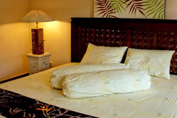 Room 8 of 24