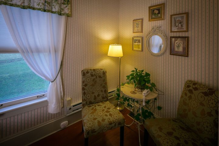 Room 66 of 95