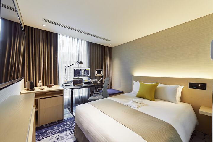 Room 21 of 81