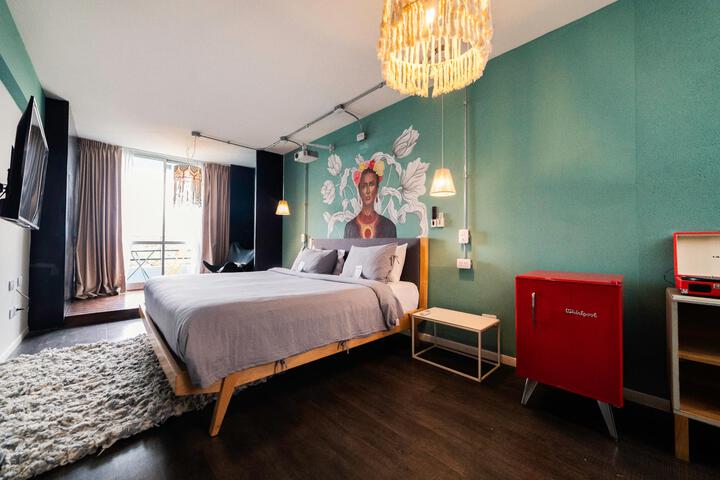 Room 46 of 57