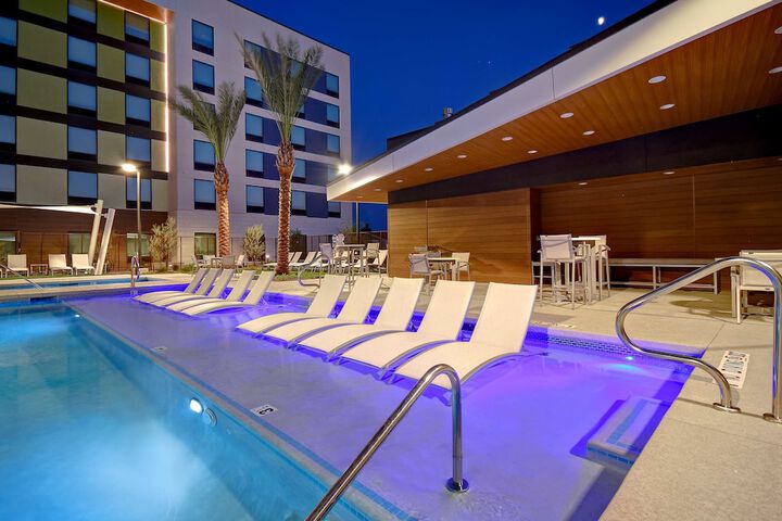 Pool 34 of 70