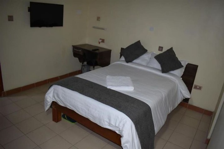 Room 3 of 14
