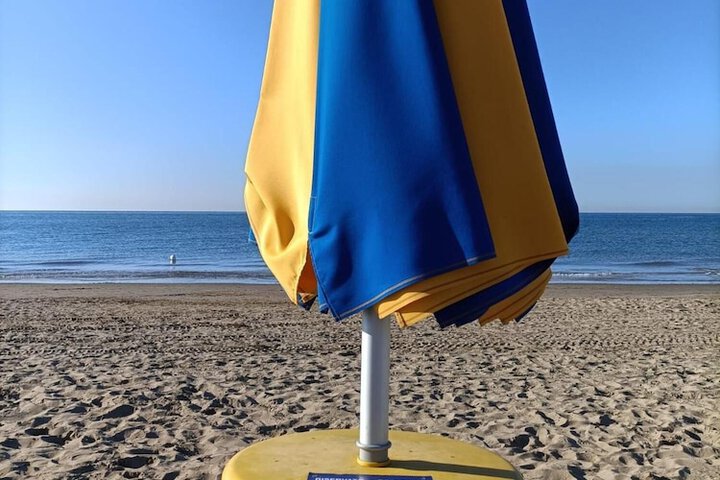 Beach 61 of 65