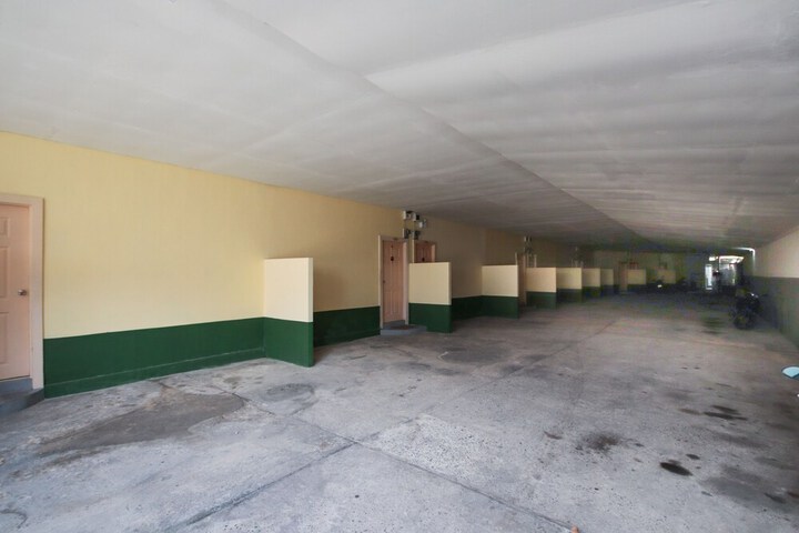 Property Grounds 22 of 24