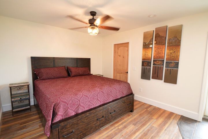 Room 5 of 42