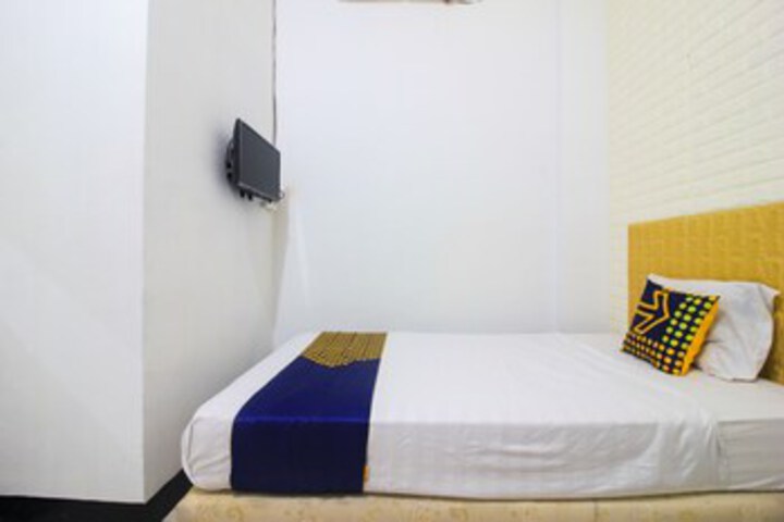 Room 39 of 46