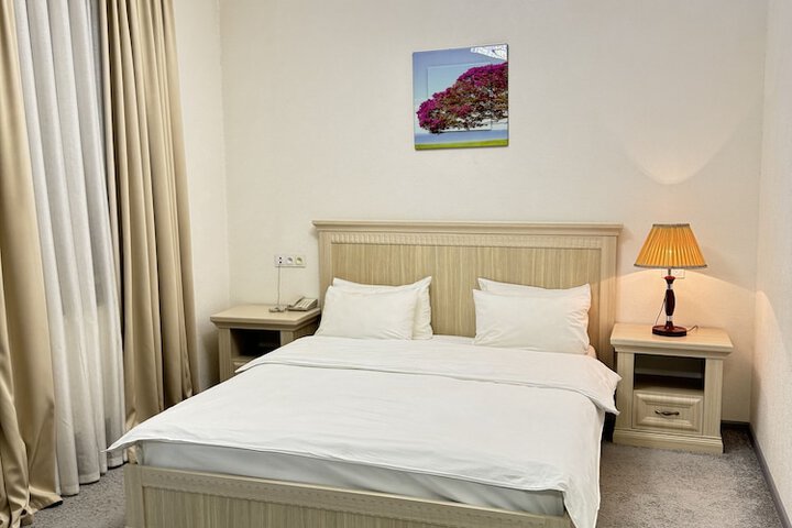 Room 5 of 46