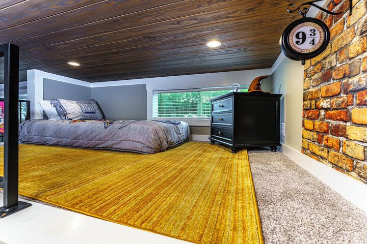 Room 12 of 88