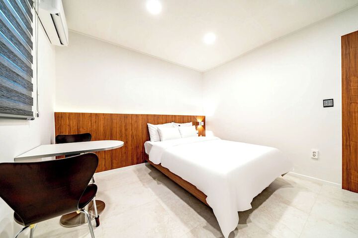 Room 20 of 41