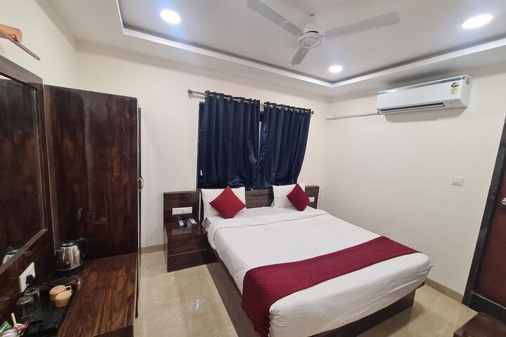 Room 19 of 27