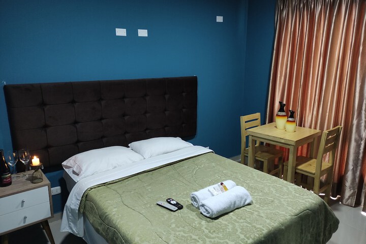 Room 8 of 45