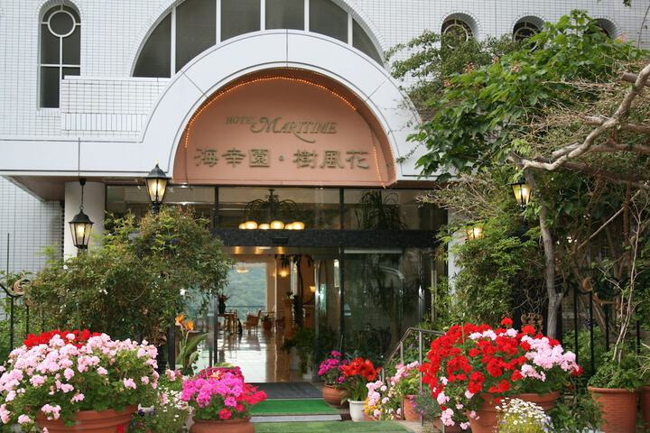 Hotel 11 of 13