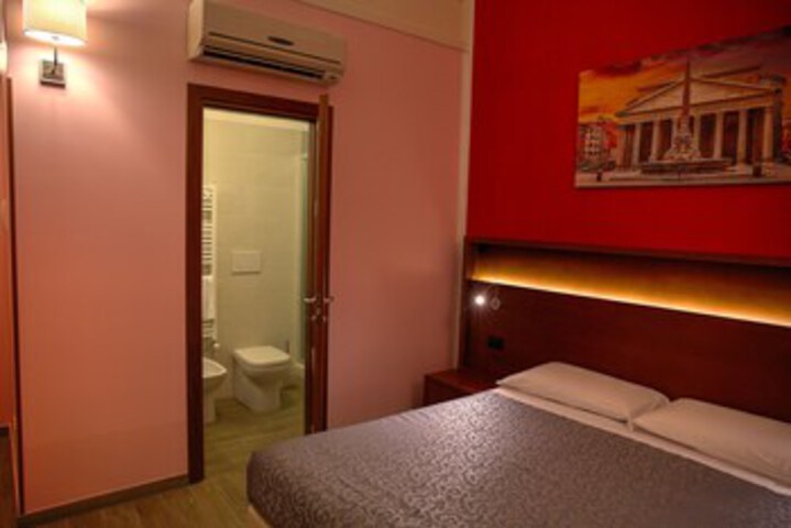 Room 29 of 37