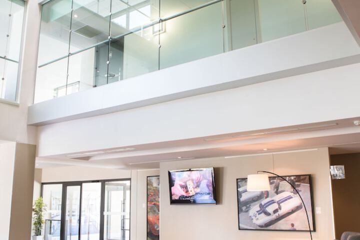 Entrance & Lobby