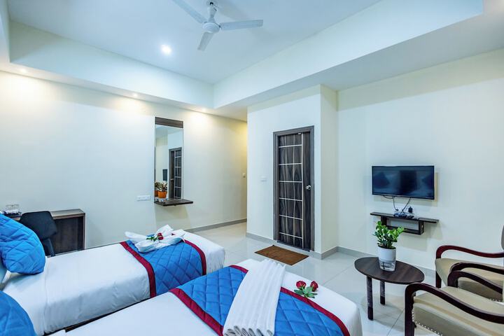 Room 10 of 35