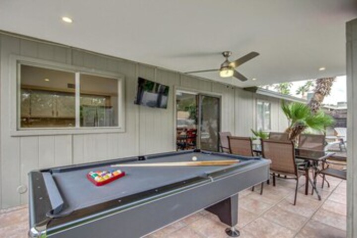 Terrace/Patio 16 of 17