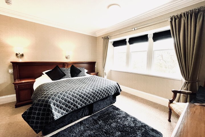 Room 27 of 54