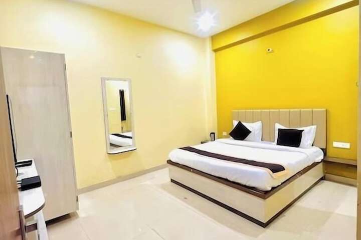 Room 21 of 31