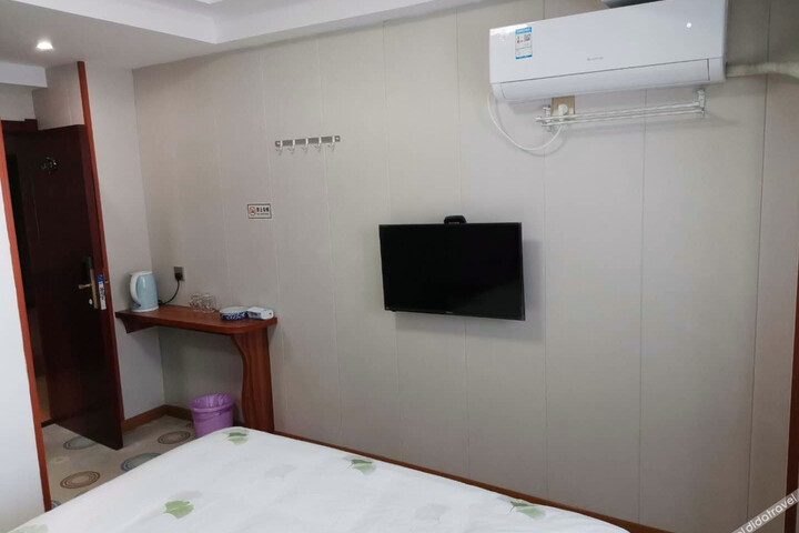 General 8 of 25