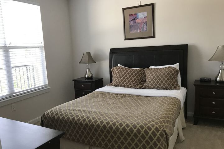 Room 3 of 9