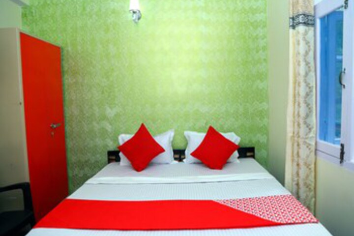 Room 14 of 24