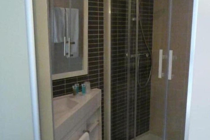 Room 20 of 37