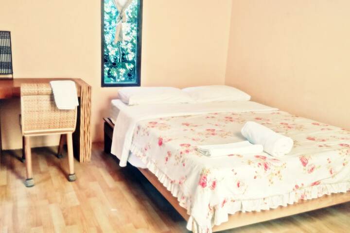 Room 16 of 62
