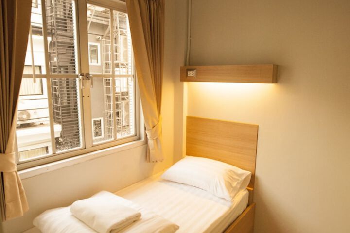 Room 17 of 57