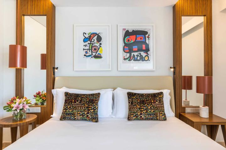 Room 6 of 48