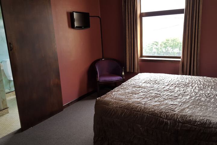 Room 7 of 47