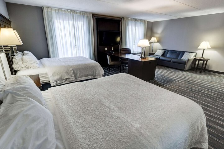 Room 10 of 67