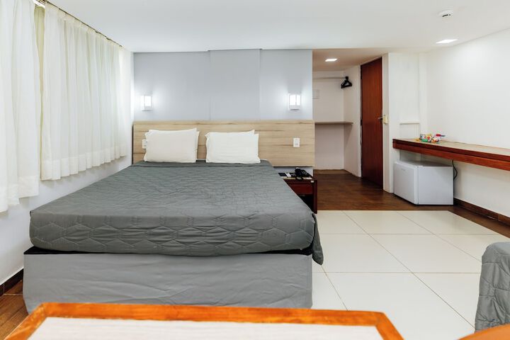Room 8 of 36