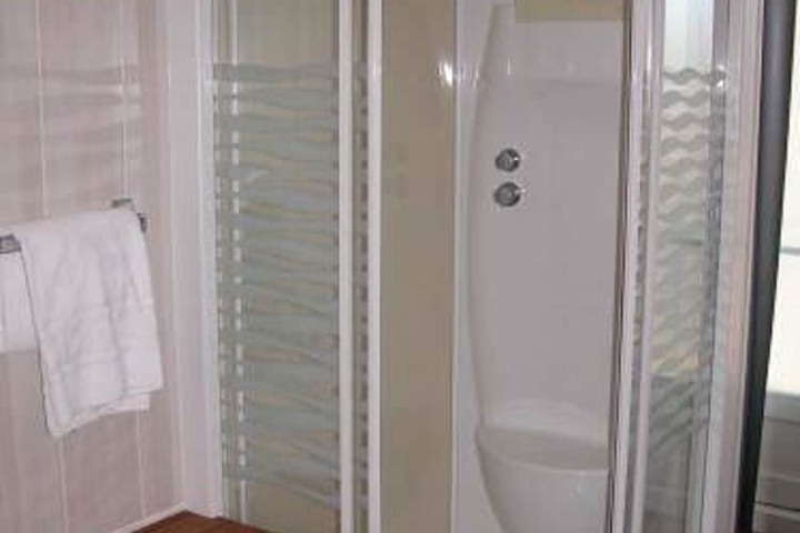 Room 4 of 22