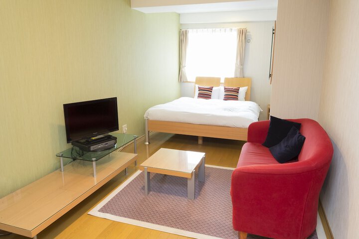 Room 10 of 41